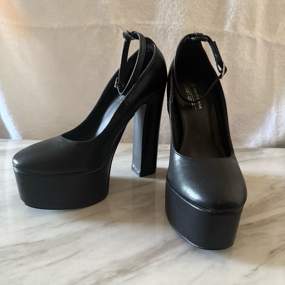 Call It Spring Kamilia Black Platform Mary Jane Heels